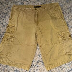 Men’s Rocawear Cargo Shorts